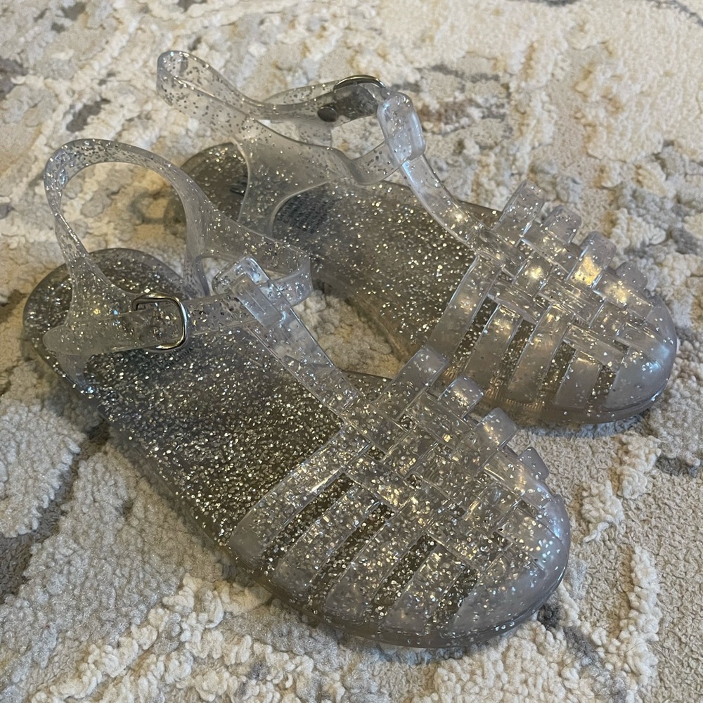 GUC Fisherman sandals from Gap Kids